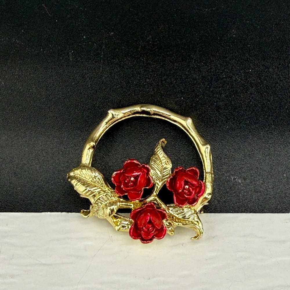 Vintage Gerry's Brooch Gold Red Enamel Rose Flower Wreath Pin Signed